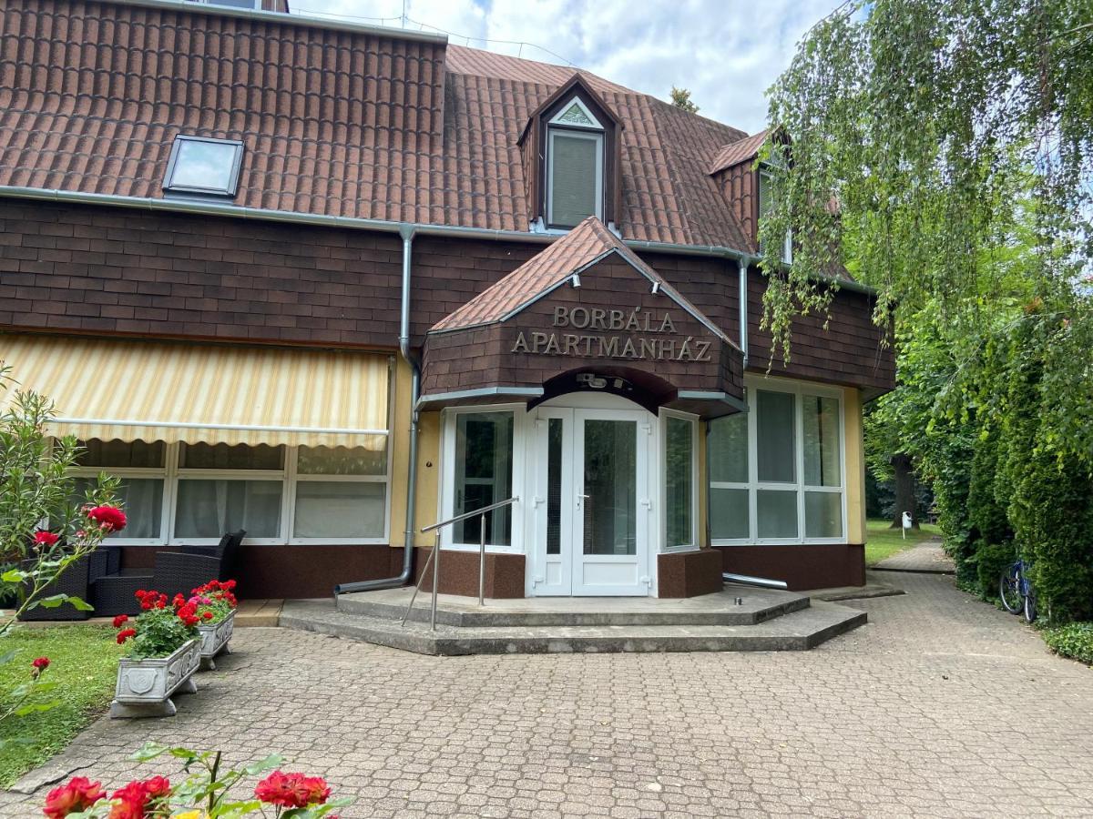 Veronika Apartman Balatongyorok Luaran gambar