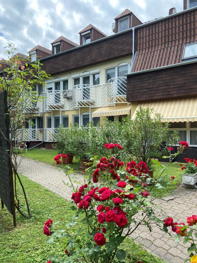Veronika Apartman Balatongyorok Luaran gambar
