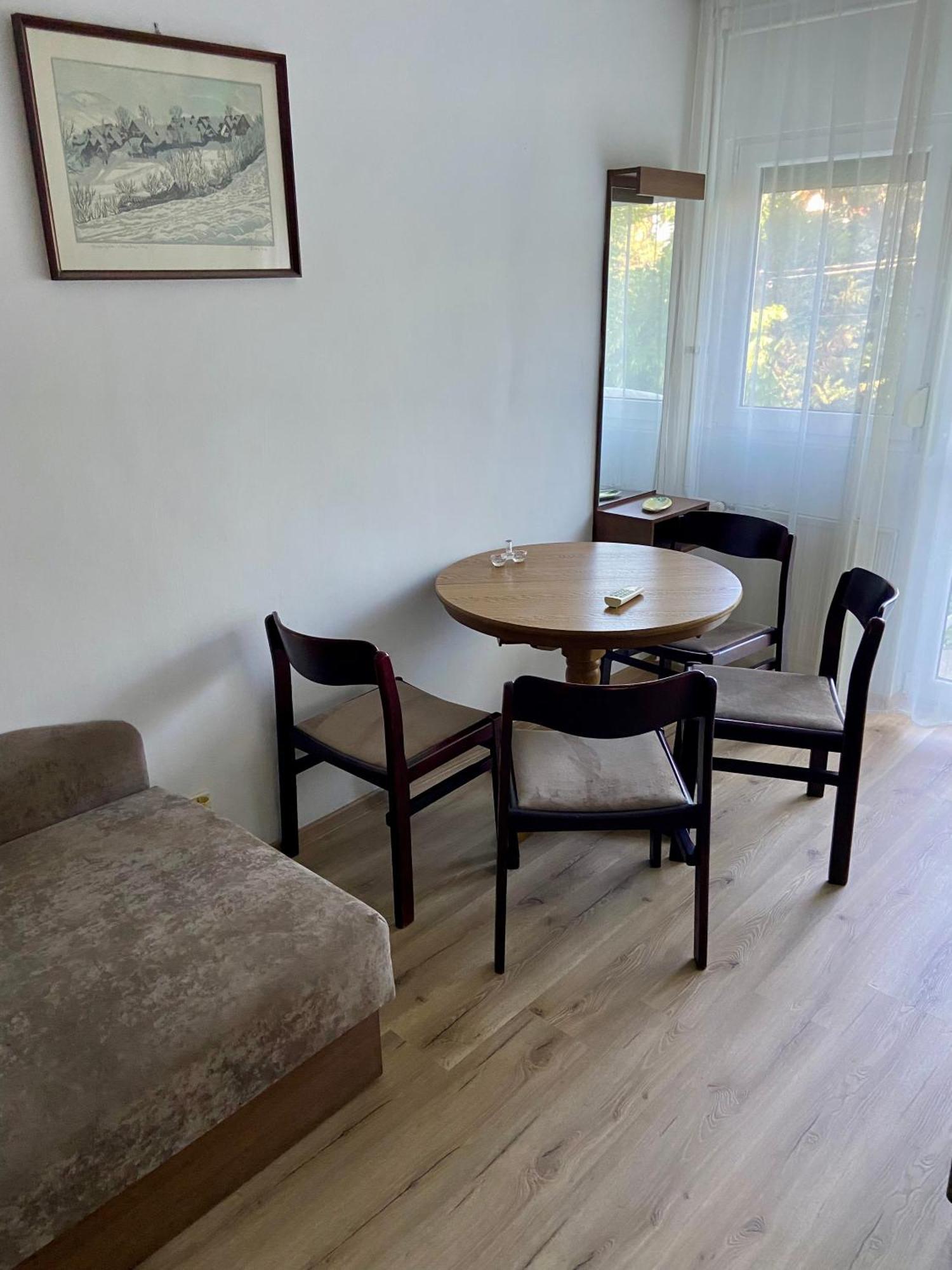 Veronika Apartman Balatongyorok Luaran gambar